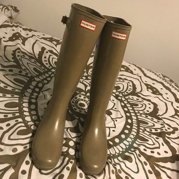 light green hunter boots